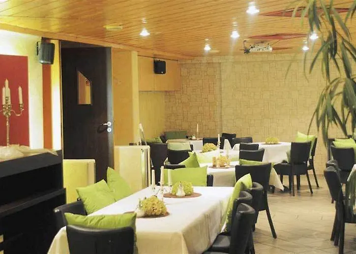 Volapuek 3* Kostnice